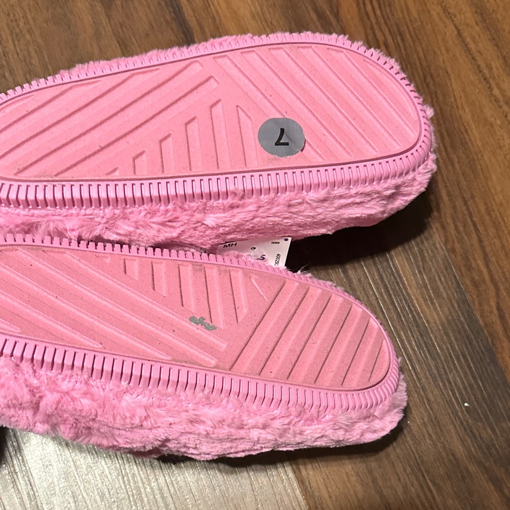 Nike Fuzzy Furry sling back flat hard bottom Pink Slippers - Picture 4 of 8